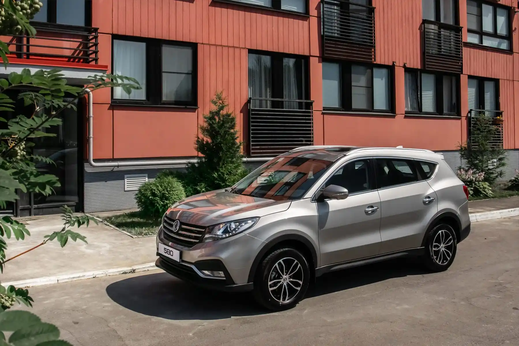 Dongfeng 580 - фото 1