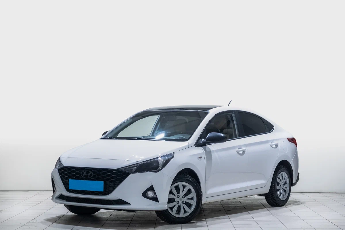 Hyundai Solaris - фото 1
