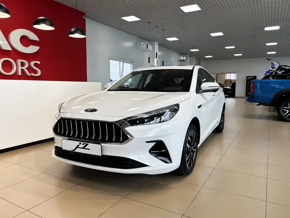 Jac J7 - фото 1