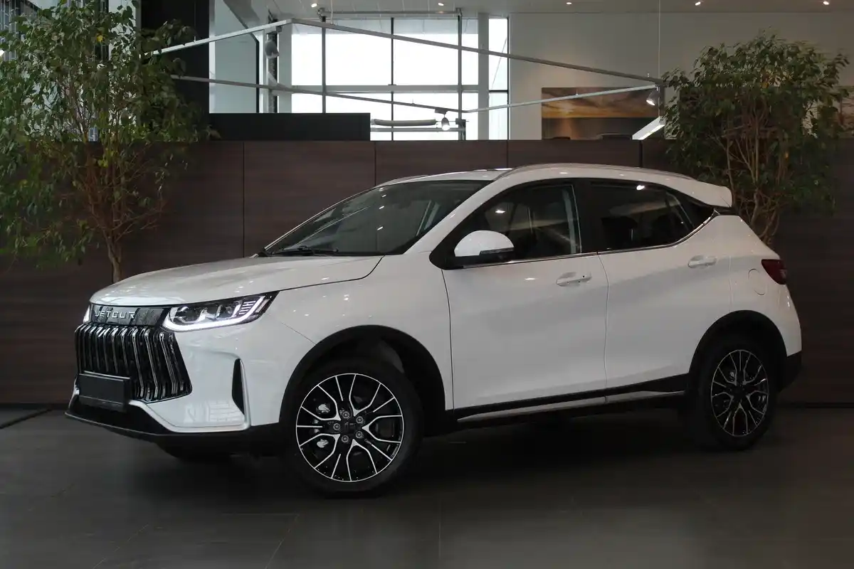 Jetour X50 - фото 1