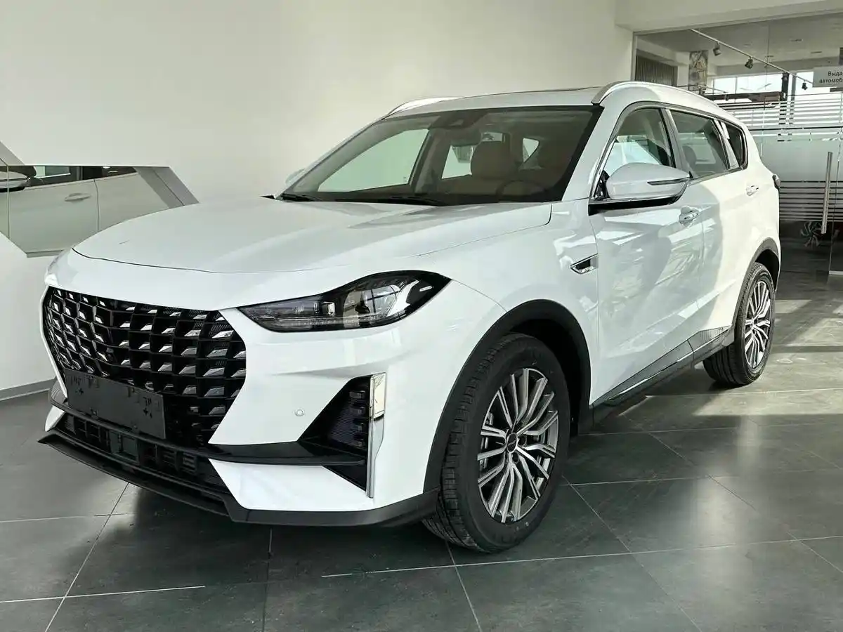 Jetour X70 Plus - фото 1