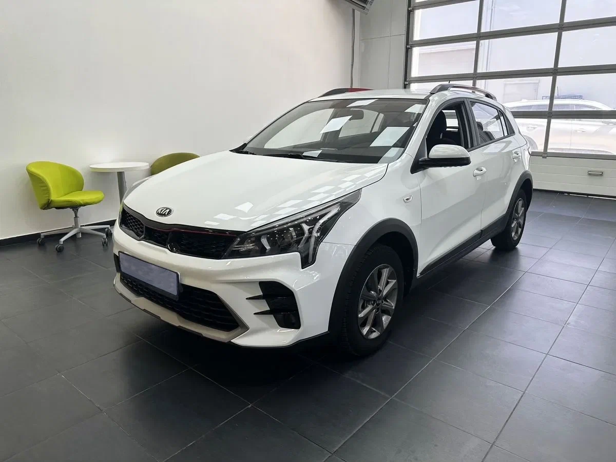 KIA Rio X - фото 1