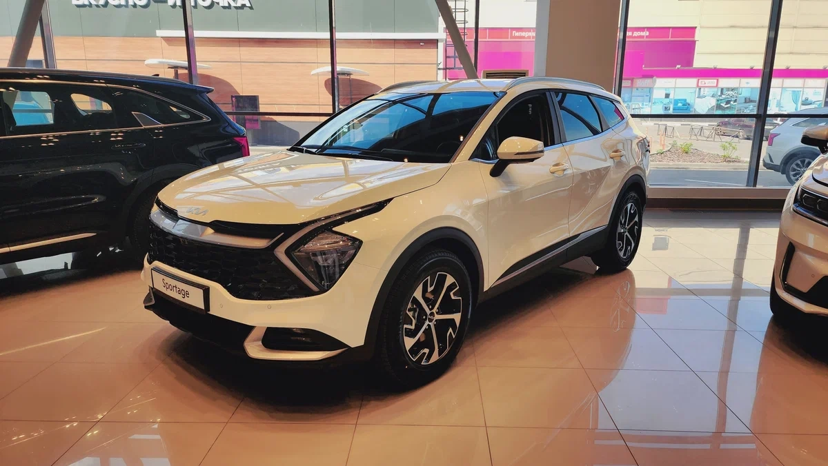 KIA Sportage - фото 1