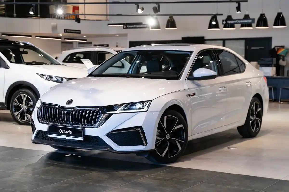 Skoda Octavia - фото 1